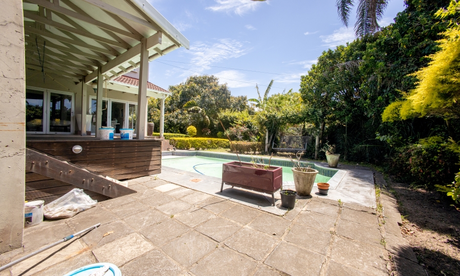 5 Bedroom Property for Sale in Berea Eastern Cape